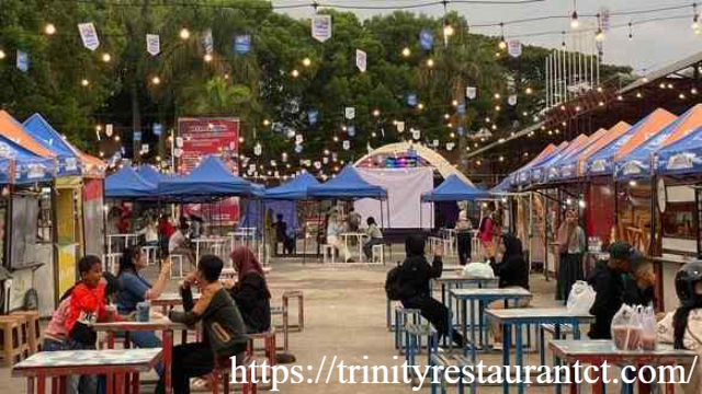 Panduan Eksplorasi Rasa: 8 Destinasi Makan Paling Ikonik
